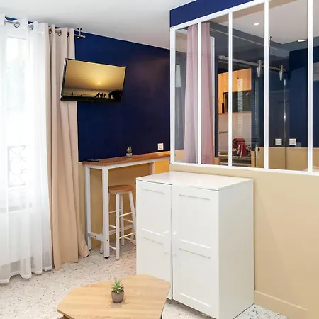 Apartment Nets - Buttes Chaumont D *