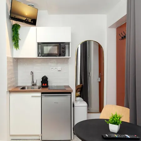 Apartment Nets - Buttes Chaumont D Paris