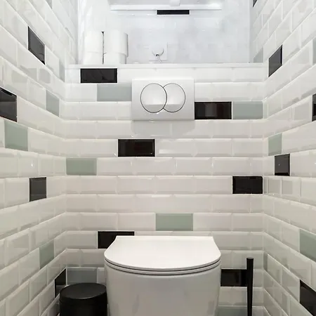 Apartament Nets - Buttes Chaumont Paryż