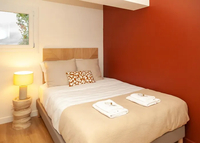 Nets - Buttes Chaumont * Parijs