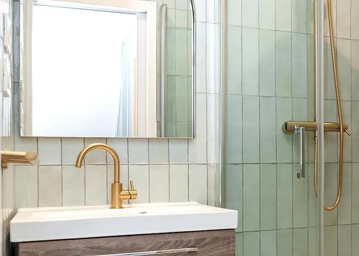 Nets - Buttes Chaumont Apartment Paris